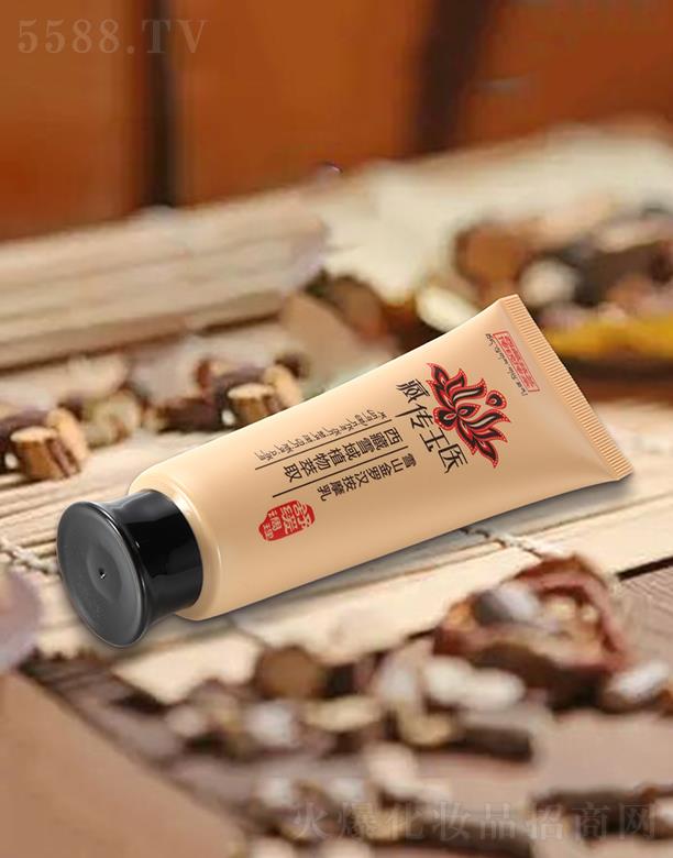 �V�����C����Ƽ����޹�˾���؂����t(y��)ѩɽ���_�h��Ħ�� ��ů���o(h��)�{(di��o)��