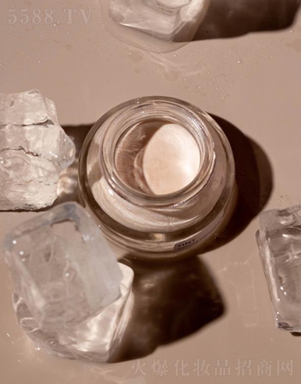 �Ƭ����yƷ���o�a�����޹�˾�����Ľ˹�۸�