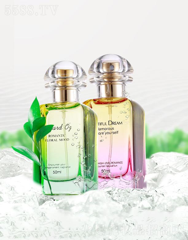 ���Ƽ{Ůʿ�־���ˮ