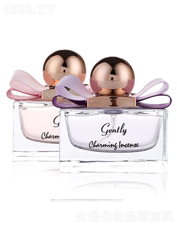 ���Ƽ{Ůʿõ�嵭��ˮ