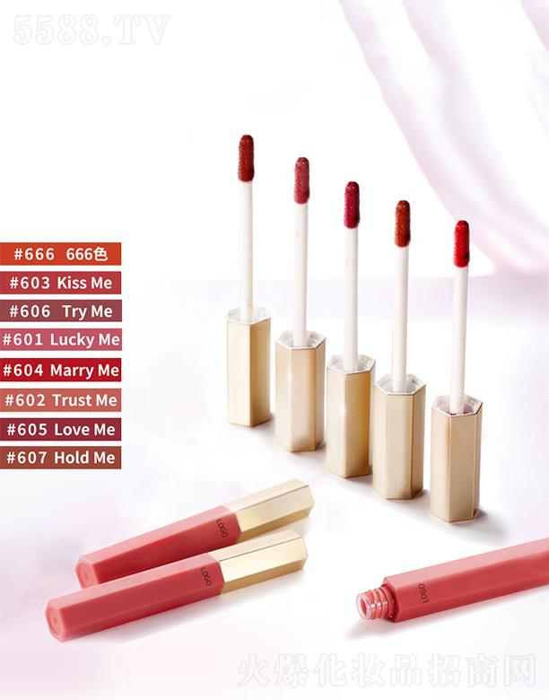 �V����֦�F�д��� ɫ��M