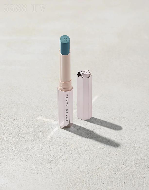 Fenty Beauty�z�qС�����F�־Æ���ڼt���Ꭷ����ɫ�� չ�F(xi��n)������w�r�и��N�wɫ