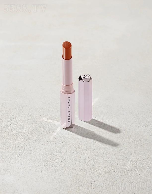 Fenty Beauty�z�qС�����F�־Æ���ڼt���T��ů��ɫ���O(sh��)Ӌ(j��)�r���|(zh��)���w��