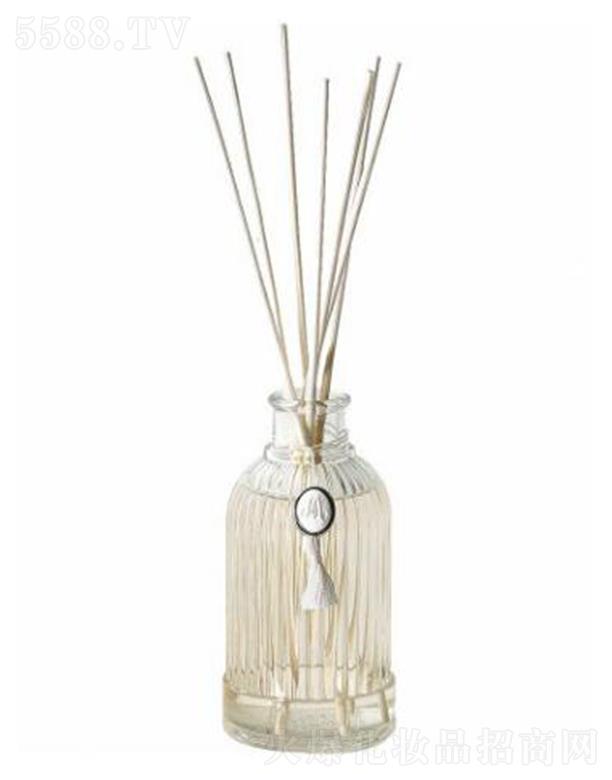 �Ϻ������� ��?sh��)۠��­h(hu��n)����Փ]�l(f��)Һ200ml �C �W��֮ĭ����