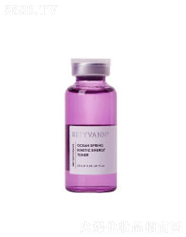 ������С���Ӻ�Ȫˮ