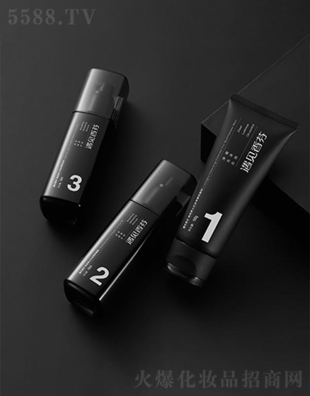 ��Ҋ�����ʿˬ�wˮ��¶���b